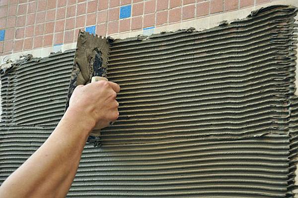 瓷砖胶能不能加水泥的